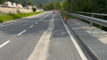 Einsatz: Ölspur auf der B115
